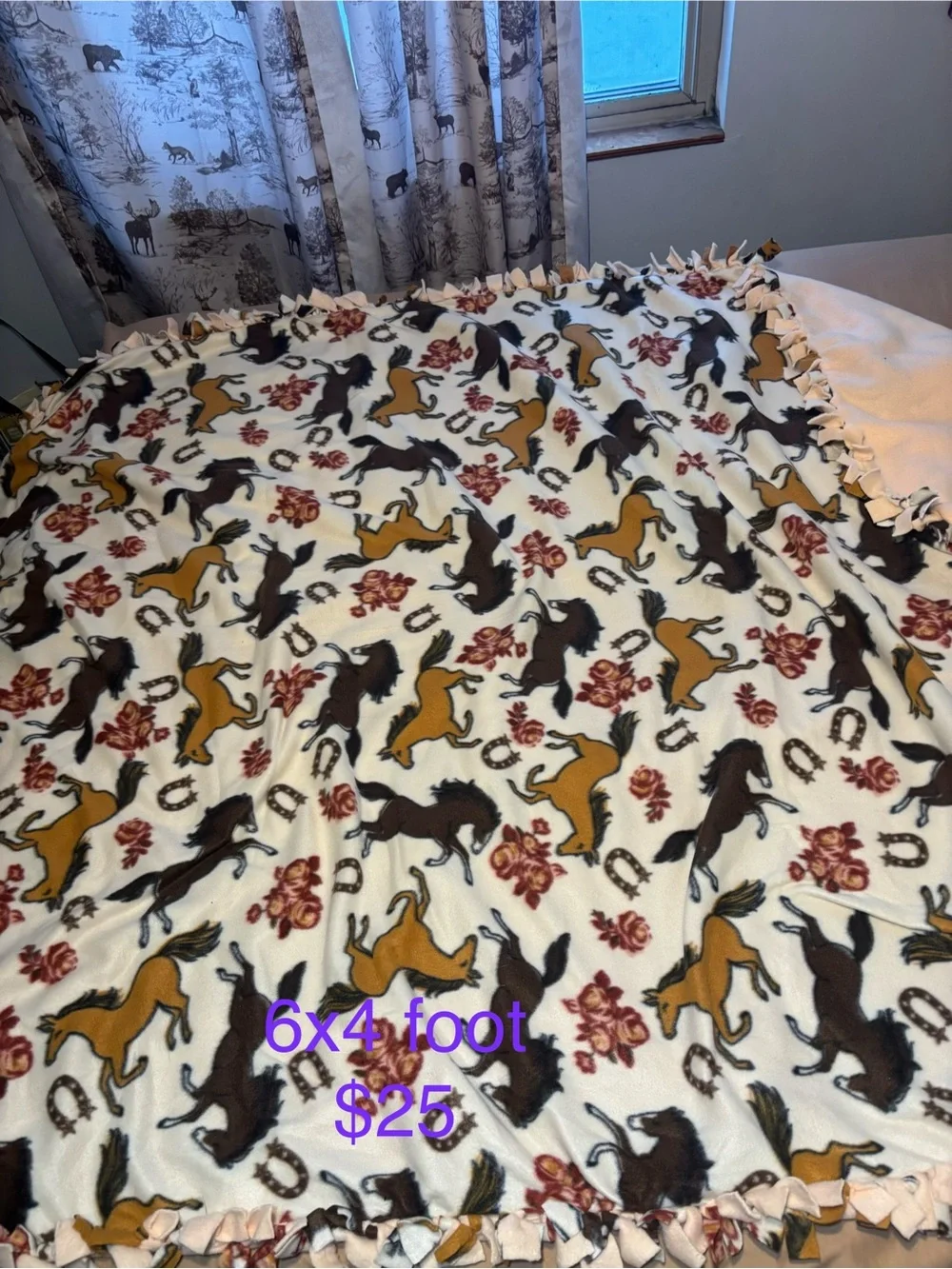 Equestrian Fleece Throw Blanket - Cream with Brown & Tan Horse Print